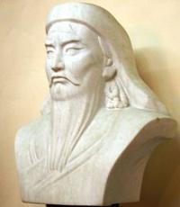 تاریخچه منشا یاسا. در کد قوانین چنگیز خان ، یاسا متمرکز بودند
