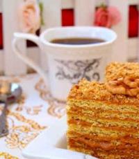 Rețetă clasică de „Prăjitură cu miere” cu fotografii și cum se prepară